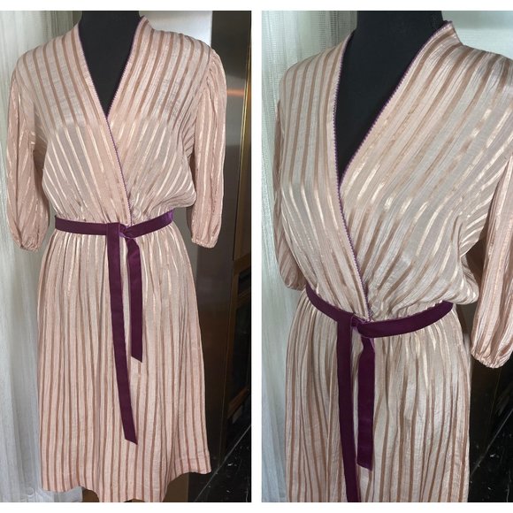 Vintage 80s dress, gold rose textured, velvet raspberry ribbon, size ML - Picture 1 of 11